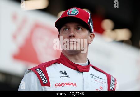 Foto del file datata 19-02-2020 dell'Alfa Romeo Kimi Raikkonen durante il primo giorno di test pre-stagione al circuito di Barcellona-Catalunya. Data di emissione: Mercoledì 8 settembre 2021. Foto Stock