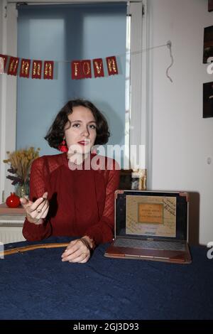 Lauren Leiderman bei der Zoom Buchbesprechung „Das Poesiealbum von Eva Goldberg - Das Mädchen aus Görlitz, das mit Anne Frank befreundet war“. Görlitz Foto Stock