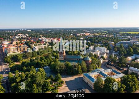 Turku cattedrale, soleggiata mattina estiva Foto Stock