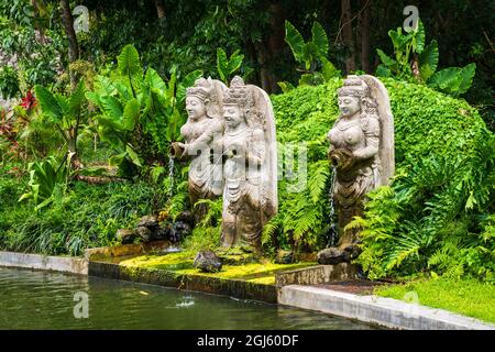 Statue delle fontane al Santuario della Foresta delle scimmie Sacra, Ubud, Bali, Indonesia Foto Stock