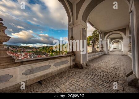 Ponte di mantello al castello di Cesky Krumlov, Repubblica Ceca Foto Stock