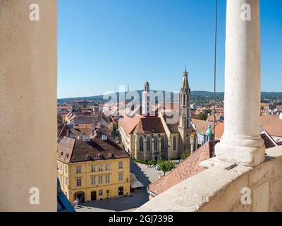 Vista dalla Torre del Firewatch sulla città. Sopron a Transdanubia, nella parte occidentale dell'Ungheria, vicino al confine con l'Austria. Europa dell'Est, Ungheria. Foto Stock