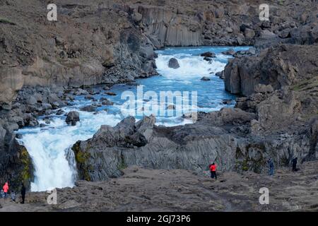 Islanda, Highlands, Sprengisandur Highland Road, fiume Skjalfandafljot. Il fiume scorre attraverso formazioni basaltiche contorte. Foto Stock