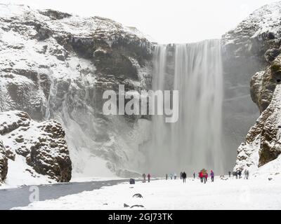 Skogafoss in Islanda durante l'inverno. Foto Stock