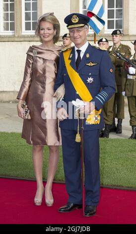 LUSSEMBURGO 20121020 la Principessa della Corona Mathilde e il Principe della Corona Philippe del Belgio alle nozze del Principe della Corona Guillaume di Lussemburgo e della Contessa belga Stephanie de Lannoy, il 20 ottobre 2012, a Lussemburgo. Foto Jonas Ekströmer / SCANPIX kod 10030 Foto Stock