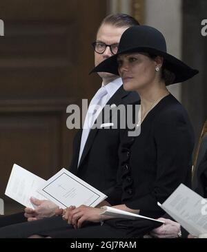 STOCCOLMA 2013-03-16 il Principe Daniele e la Principessa Vittoria della Corona al funerale della Principessa Lilian nella Cappella reale del Palazzo reale di Stoccolma sabato 16 marzo 2013. Foto: Maja Suslin / SCANPIX / kod 10300 Foto Stock