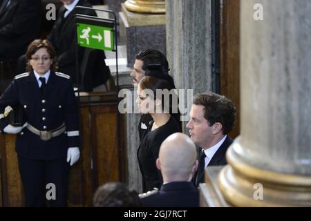 STOCCOLMA 2013-03-16 il principe Carl Philip, la principessa Madeleine e Chris OÂ´Neill al funerale della principessa Lilian nella Cappella reale del Palazzo reale di Stoccolma sabato 16 marzo 2013.. Foto: Maja Suslin / SCANPIX / kod 10300 Foto Stock