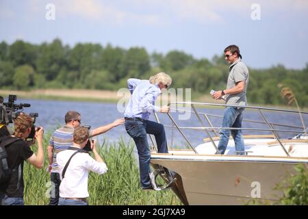 2013-06-02, Kaunas, Lietuva. Sir Richard Charles Nicholas Branson, fondatore e presidente del Virgin Group durante la sua visita alla centrale idroelettrica Kruonis Pumped Storage. Sir Richard Branson è stato uno dei principali portavoce dell'evento di leadership del 2013 Forum One. Forum uno è il forum internazionale sulla leadership personale, professionale e aziendale. Foto Stock