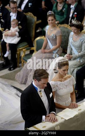 STOCCOLMA 20130608 la cerimonia nuziale tra la Principessa Madeleine di Svezia e il Sig. Christopher OÂ Neill si è svolta nella Cappella reale del Palazzo reale di Stoccolma sabato 8 giugno 2013. Foto: Jessica Gow / SCANPIX / kod 10070 Foto Stock