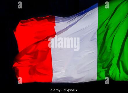Rosso bianco verde bandiera italiana, Roma, Italia. Foto Stock