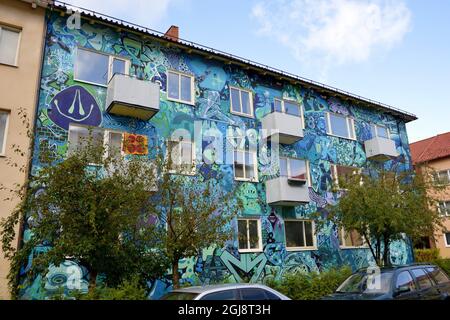 MALMO 2014-09-25 un dipinto è visto su un edificio a Malmo, Svezia, settembre 2014. Il dipinto è stato realizzato da un residente locale con il permesso del proprietario e ci sono voluti due anni per finire. . Foto: Johan Nilsson / TT / Kod 50090 Foto Stock