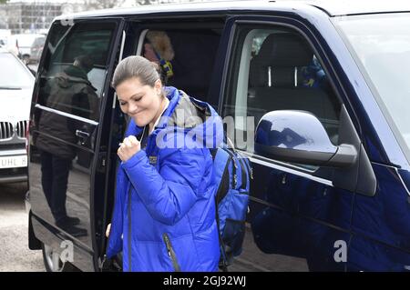 FALUN 2015-03-01 Crown Princess Victoria arriva a vedere i 50 km Men's Mass Start durante il World Nordic Ski Championships a Falun, Svezia, 1 marzo 2015. Foto: Anders Wiklund / TT / kod 10040 Foto Stock