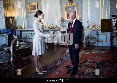 STOCCOLMA 2015-03-09 la Principessa Vittoria della Corona e il Presidente della Repubblica di Kiribati, S.E. il Sig. Anote Tong, sono visti durante un'udienza al Palazzo reale di Stoccolma, Svezia, 9 marzo 2015. Foto: Nora Lorek / TT / kod: 11510 Foto Stock