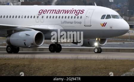 ARLANDA 2015-03-26 A Germanwings Airbus 319 tasse di aeromobili dopo l'atterraggio dopo un volo da Amburgo all'aeroporto di Stoccolma Arlanda 26 marzo 2015. Foto: Johan Nilsson / TT / Codice 50090 Foto Stock