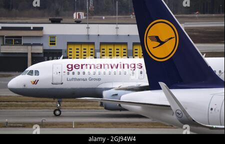 ARLANDA 2015-03-26 A Germanwings Airbus 319 aerei tassano per un volo ad Amburgo dall'aeroporto di Stoccolma Arlanda il 26 marzo 2015. Foto: Johan Nilsson / TT / Codice 50090 Foto Stock