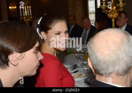 STOCCOLMA 2015-11-05 la Principessa Vittoria della Corona parla al Presidente della Tunisia, Beji CaÃƒÂ¯d Essebs, durante un pranzo al Municipio di Stoccolma, Svezia, 5 novembre 2015. Il Presidente tunisino è in visita di Stato in Svezia. Foto: Maja Suslin / TT Kod 10300 Foto Stock