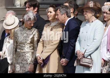 STOCCOLMA 2016-04-30 la principessa Martha Louise, la principessa ereditaria Maria, il principe ereditario Frederik e la principessa Benedikte la celebrazione di compleanno del re sul cortile esterno, il Palazzo reale, sabato 30 aprile 2016. Foto: Christine Olsson / TT / code 10430 Foto Stock