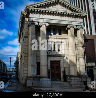 La vecchia banca canadese di commercio, 1908 - 1977, anche conosciuta come il Merrill Lynch Building Foto Stock