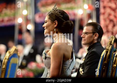 STOCCOLMA 2016-12-10 la Principessa Vittoria e il Principe Daniele durante la cerimonia del Premio Nobel nella Sala dei Concerti di Stoccolma, Svezia, 10 dicembre 2016. Foto: Henrik Montgomery / TT Kod 10060 Foto Stock