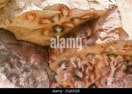 Argentina, Santa Cruz. Dipinti della grotta a Cueva de las Manos. (Solo per uso editoriale) Foto Stock