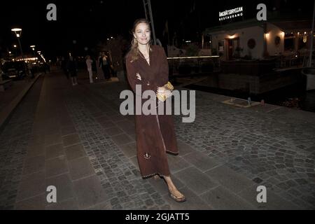 STOCCOLMA 2017-08-24 Beatrice Borromeo, sposata giovedì a Monaco Pierre Casiraghi, si è vista a Stoccolma, in Svezia. Beatrice Borromeo sta partecipando al matrimonio tra Axel Staël von Holstein, 36, ed Erika Widegren, a Stoccolma venerdì Foto: Olle Sporrong / EXP / TT / Kod: 7112 ** OUT SWEDEN OUT ** Foto Stock