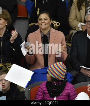 OSTERSUND 2017-10-13 Crown Princess Victoria ha partecipato venerdì alla partita di hockey su ghiaccio para tra Svezia e Repubblica Ceca a Ostersund Svezia. Foto Robert Henriksson / TT kod 11393 Foto Stock