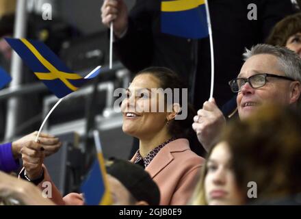 OSTERSUND 2017-10-13 Crown Princess Victoria ha partecipato venerdì alla partita di hockey su ghiaccio para tra Svezia e Repubblica Ceca a Ostersund Svezia. Foto Robert Henriksson / TT kod 11393 Foto Stock