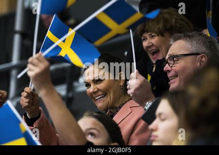 OSTERSUND 2017-10-13 Crown Princess Victoria ha partecipato venerdì alla partita di hockey su ghiaccio para tra Svezia e Repubblica Ceca a Ostersund Svezia. Foto Robert Henriksson / TT kod 11393 Foto Stock