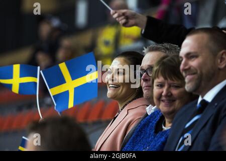 OSTERSUND 2017-10-13 Crown Princess Victoria ha partecipato venerdì alla partita di hockey su ghiaccio para tra Svezia e Repubblica Ceca a Ostersund Svezia. Foto Robert Henriksson / TT kod 11393 Foto Stock