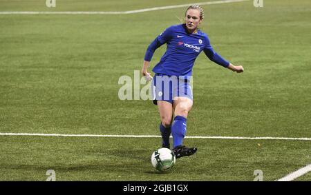 Il giocatore svedese di Chelsea Magdalena Ericsson controlla la palla durante la partita della UEFA Women's Champions League (round del 16, 2a tappa) tra il FC Rosengard e il Chelsea LFC a Malmo IP, Svezia, il 15 novembre 2017. Foto: Johan Nilsson / TT / code 50090 Foto Stock