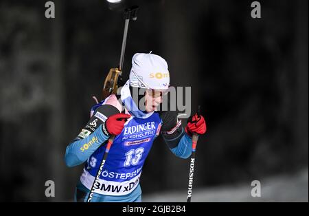 Marie Dorin Habert in Francia in azione durante la gara individuale femminile di 15 km durante la Coppa del mondo di Biathlon IBU a Ostersund, Svezia, 29 novembre 2017. Foto: Pontus Lundahl / TT / kod 10050 Foto Stock