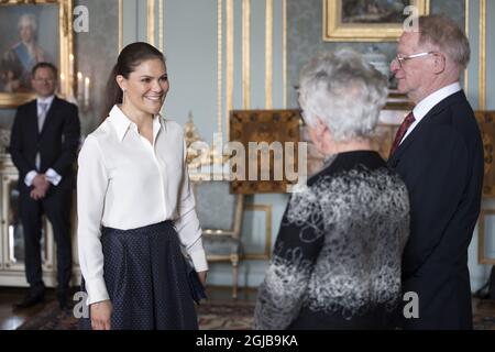 STOCKHOLM20180424 la Principessa Vittoria della Corona viene vista martedì durante la cerimonia della medaglia Vega presso il Palazzo reale di Stoccolma. Quest’anno ha ricevuto il professor Gillian Hart. La medaglia è istituita dalla Società Svedese di Antropologia e Geografia Foto Henrik Montgomery / TT kod 10060 Foto Stock