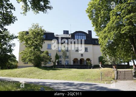 STOCCOLMA 20190615 la regina svedese Silvia e la sudcoreana First Lady Kim Jung-sook Visita il museo 'Prins Eugens Waldemarsudde' a Stoccolma, Svezia, il 15 giugno 2019. La coppia presidenziale sudcoreana è in Svezia per una visita di due giorni. Foto: Johan Jeppsson / TT / kod 2551 *** BETALBILD *** Foto Stock