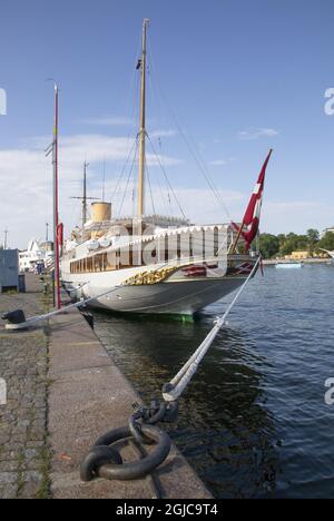 DET danska kungaskeppet Dannebrogen ligger vid Skeppsbron i Stockholm. Fartyget byggdes i KÃ¶penhamn 1932 2019-06-18 (c) Johan Jeppsson / TT Foto Stock
