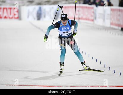 Justine Braisaz di Francia cieli per vincere durante le donne IBU World Cup biathlon 15 km partenza individuale allo Stadio di sci di Ostersund Giovedi 05 dicembre 2019. Foto Fredrik Sandberg / TT kos 10080 Foto Stock