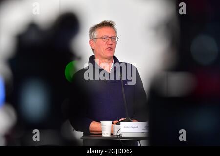 Epidemiologo di Stato Anders Tegnell, Agenzia per la Sanità pubblica della Svezia, al briefing quotidiano sulla pandemia del coronavirus a Stoccolma, Svezia, 18 maggio 2020 Foto: Jonas Ekstromer / TT / code10030 Foto Stock