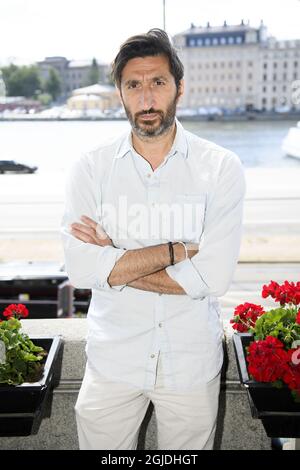 L'attore svedese Fares Fares a Stoccolma il 03 agosto 2020. Foto: Henrik Montgomery / TT code 10060 Foto Stock