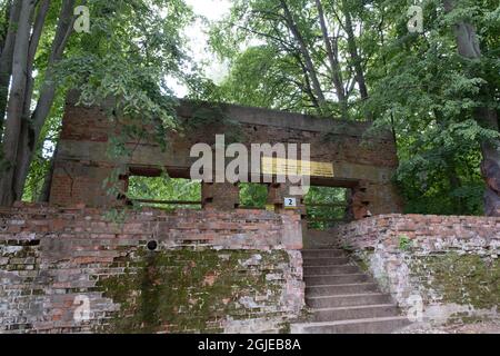 Ketrzyn, Gierloz, Polonia - 19 luglio 2021: Uffici dei servizi di sicurezza reich presso il Wolf's Lair (Wilczy Szaniec, Wolfsschanze) costruito dall'Organizzazione T. Foto Stock