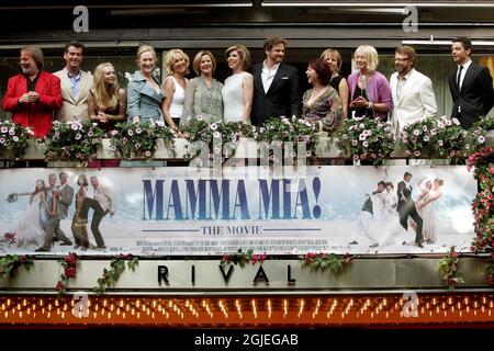 Benny Andersson, Pierce Brosnan, Amanda Seyfried, Meryl Streep, Agnetha ...