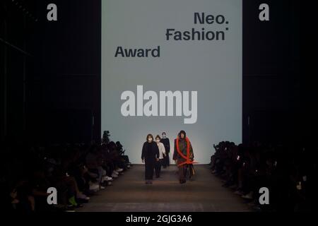 NeoFashion graduates show al MBFW Berlino 2021, 08 settembre 2021, Berlino, Germania Foto Stock