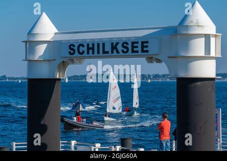 L'annuale Kiel Week o Kiel Regatta sul Mar Baltico è il più grande evento velico del mondo, Schleswig-Holstein, Mar Baltico, Germania settentrionale Foto Stock