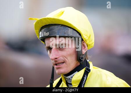 Durante la Giornata della Coppa Doncaster del Cazoo St Leger Festival all'ippodromo di Doncaster. Data foto: Venerdì 10 settembre 2021. Foto Stock