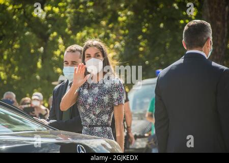 Madrid, Spagna. 10 Settembre 2021. Letizia la regina di Spagna partecipa al ritorno della fiera del libro a Madrid la Fiera del libro di Madrid ritorna al parco El Retiro dopo la pausa dello scorso anno, quando la pandemia del Covid-19 ha costretto a celebrare questo mitico appuntamento con la cultura in formato digitale. La Fiera inizia il 10 settembre e durerà fino al 26. (Foto di Alberto Sibaja/Pacific Press/Sipa USA) Credit: Sipa USA/Alamy Live News Foto Stock