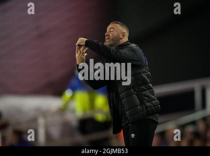 Birmingham, Regno Unito. 10 Settembre 2021. Il direttore della contea di Derby Wayne Rooney durante la partita del campionato Sky Bet tra Birmingham City e Derby County a St Andrews, Birmingham, Inghilterra, il 10 settembre 2021. Foto di Andy Rowland. Credit: Prime Media Images/Alamy Live News Foto Stock