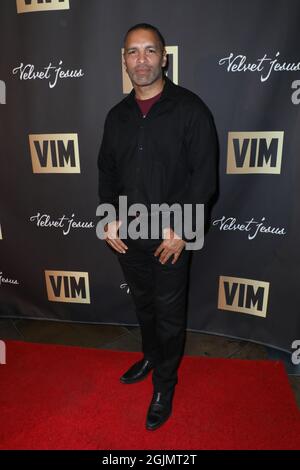 Los Angeles, California, USA.10 Settembre, 2021. Patrick Faucette frequenta la prima 'Velvet Jesus' al California African American Museum di Los Angeles, California. Credito: Sheri Determan Foto Stock