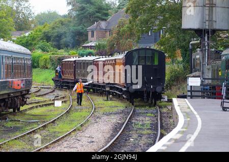 Tenterden, Kent, Regno Unito. 11 Settembre 2021. Un fine settimana speciale di eventi sarà celebrato a Tenterden, Kent. Un fine settimana di nostalgia, panorami, suoni e mode degli anni '40. A partire dall'11 settembre e terminando domenica 12. Photo Credit: Paul Lawrenson/Alamy Live News Foto Stock