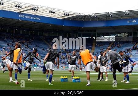 Leicester, Regno Unito, 11 settembre 2021. I giocatori di Leicester City si riscaldano prima della partita della Premier League al King Power Stadium di Leicester. Il credito dell'immagine dovrebbe leggere: Darren Staples / Sportimage Credit: Sportimage/Alamy Live News Foto Stock