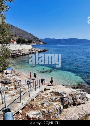 Ottenere la mia dose giornaliera di Vitamina Mare Foto Stock