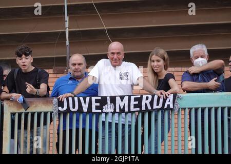 Napoli, Campania, Italia. 16 luglio 2019. Durante la Serie Italiana Una partita di calcio SSC Napoli vs FC Juventus il 11 settembre 2021 allo Stadio Diego Armando Maradona di Napoli.in foto: Supporter Napoli (Credit Image: © Fabio Sasso/ZUMA Press Wire) Foto Stock