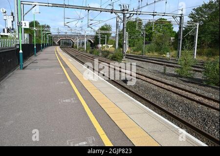 Catenari alla stazione a valle di Litchfield Trent nel Regno Unito. Foto Stock